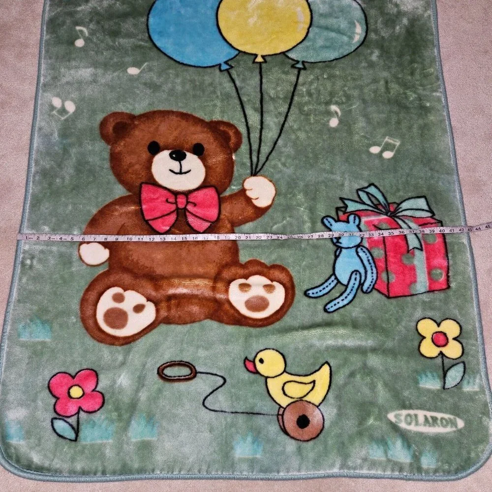 Solaron Green Teddy Bear Blanket Balloons Present Duck Flowers Music Notes 42x53